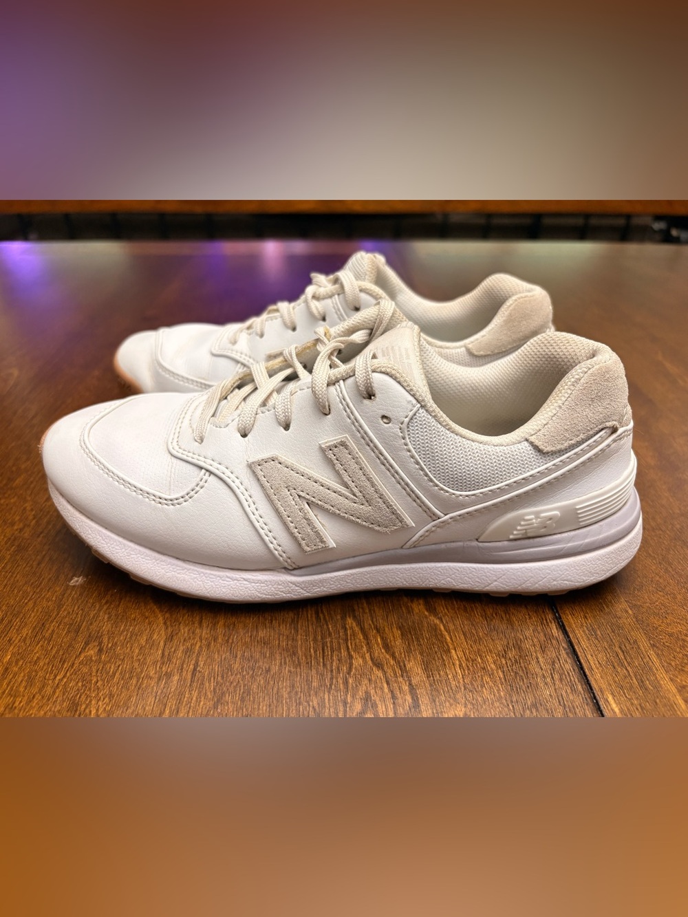 New Balance Women’s 574 Spikeless Golf Shoe / 7 - Picture 2 of 8